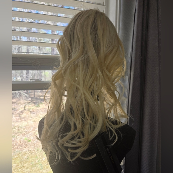 NEW Belle Tress Shakerato in Bombshell Blonde - Picture 7 of 10